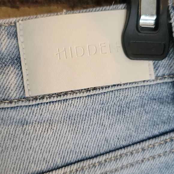 Hidden denim skirt, size small - Picture 3 of 3